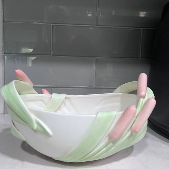 Vintage Fitz and Floyd Ceramic Cattails Basket Like New - Picture 3 of 4